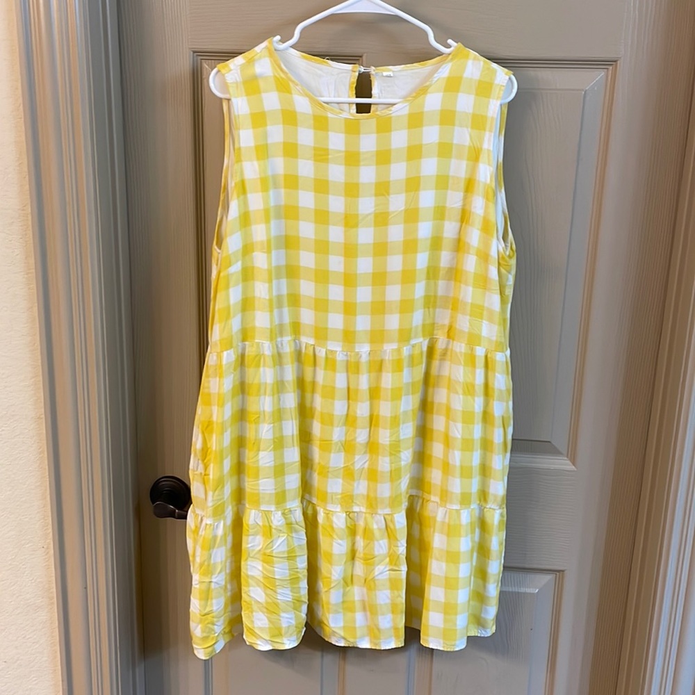 2XL Dress, yellow and white check, flowy, mini, sleeveless, minimal wear.